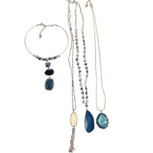 Lot‎ Of 4 Peices Of Costume Jewelry